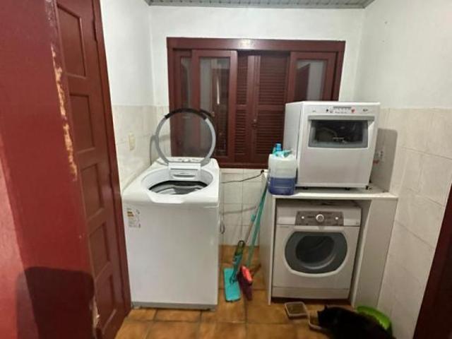 Casa 2 Dorm. Bairro Carniel