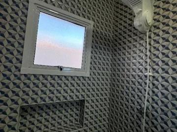 Casa 2 dormitórios / Mobiliado / Varanda