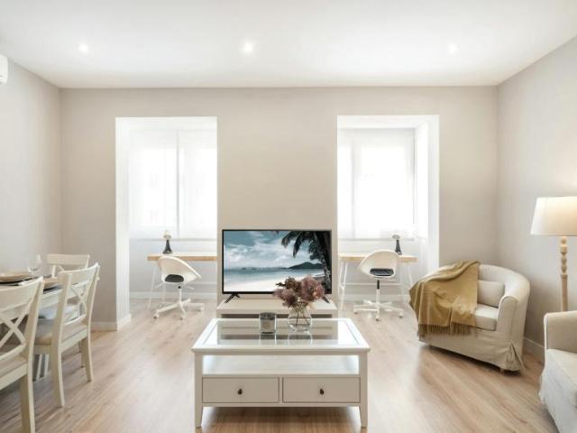 Casa 2 Dormitorio Madrid Madrid ES105761314