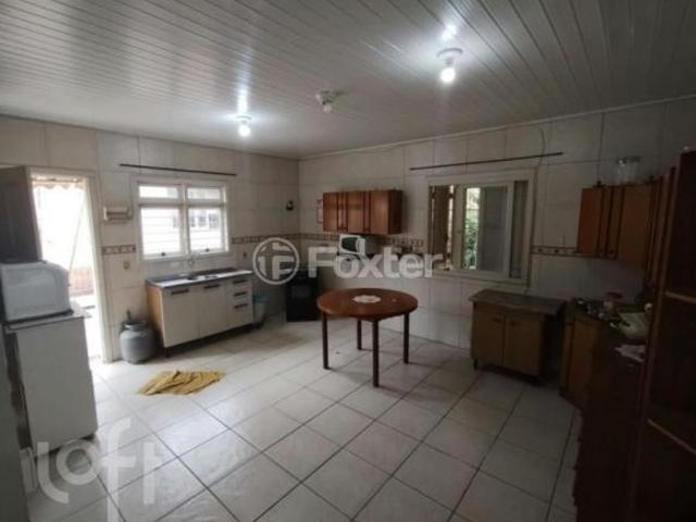 Casa, 2 dormitórios, 120 m², em Medianeira