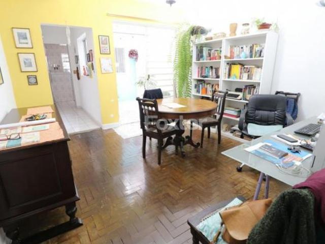 Casa, 2 dormitórios, 145 m², em Vila Mariana