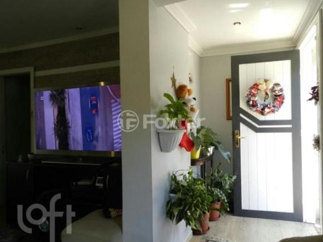 Casa, 2 dormitórios, 262 m², em Boa Vista