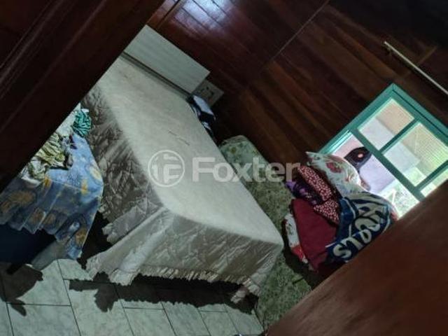 Casa, 2 dormitórios, 60 m², em Centro