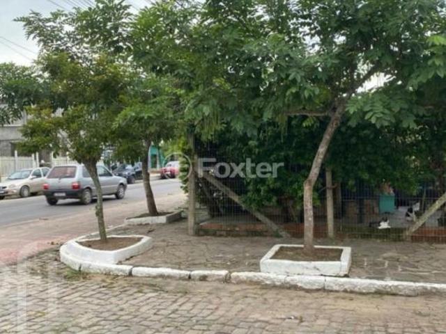 Casa, 2 dormitórios, 60 m², em Restinga