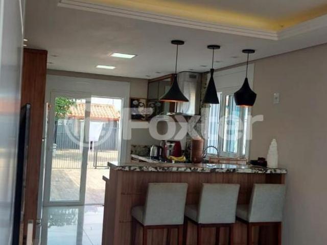 Casa, 2 dormitórios, 87.13 m², em Passo Fundo