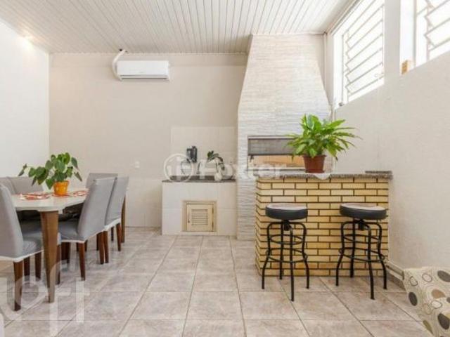 Casa, 2 dormitórios, 94.14 m², em Nossa Senhora das Graças
