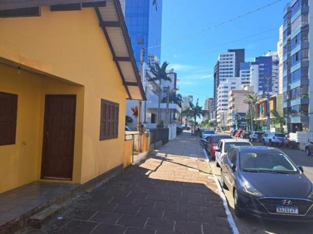 Casa 2 Dormitórios Bairro Centro