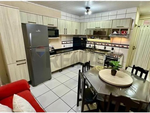 Casa 2 dormitórios em Cachoeirinha, bairro Jardim do Bosque à venda por R$ 205.000,00