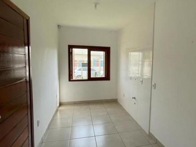 Casa 2 dormitórios em Capão da Canoa