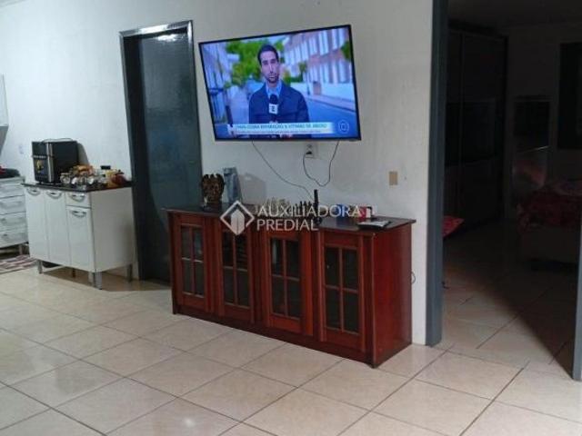 Casa 2 dormitórios no Jardim Betânia em Cachoeirinha