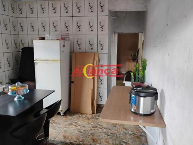 Casa 2 dormitórios sendo 2 Casa mesmo terreno jardim cumbica Guarulhos