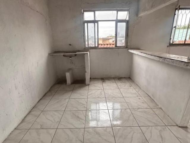 Casa 2 Dormitórios Para Locação Em Duque de Caxias, Parque Fluminense, 2 Dormitórios, 1 Banheiro