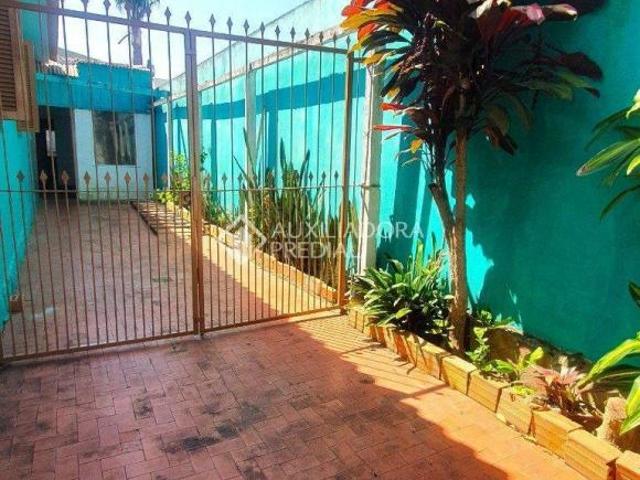 Casa | 2 dormitórios | Vila Ipiranga | Porto Alegre