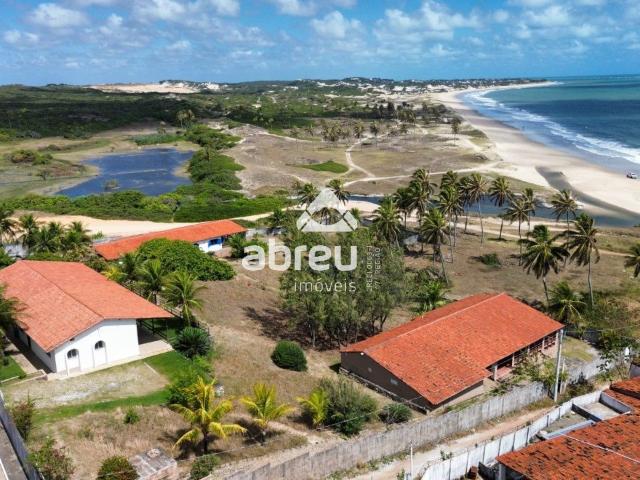 Casa 2 Frente Mar | 3 Quartos | R$ 2.500,00