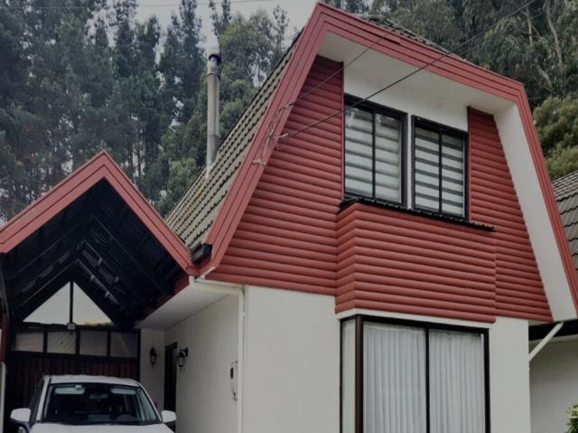 CASA 2 NIVELES EN BAYONA, SAN PEDRO DE LA PAZ