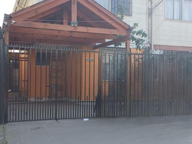Casa 2 pisos en sector bosques del sur ii maipú