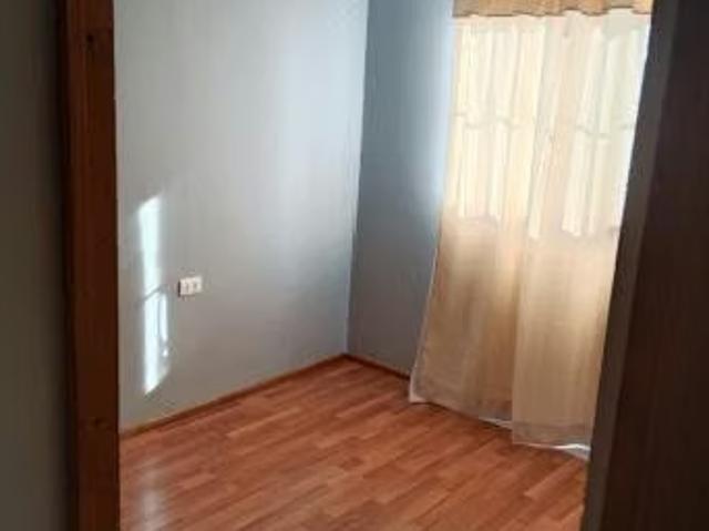Casa 2 pisos excelente ubicación la granja | 4 dormitorios por 95000. 00 en La Granja