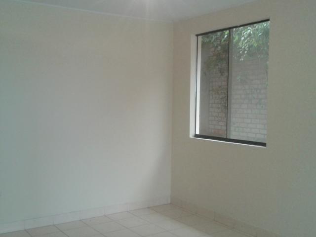 Casa 2 pisos zona exclusiva