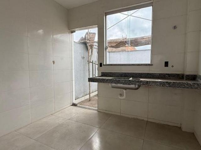 Casa 2 Qts e 1 vaga no Nossa Senhora de Fátima, em Ibirité