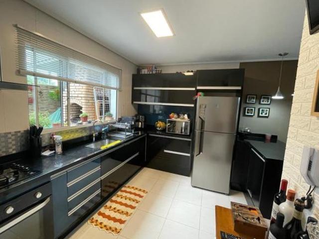 CASA, 2 QUARTOS, VENDA!