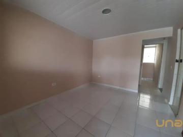 Casa 2 Quartos Xaxim 70m²