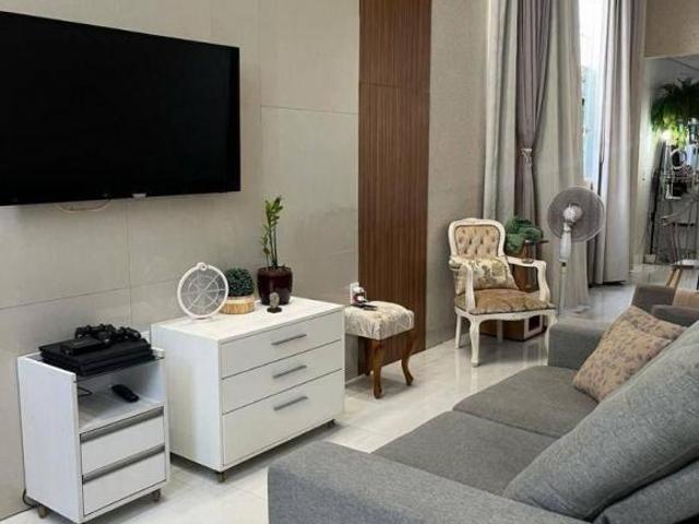 Casa 2 Quartos à Venda na 26 de Setembro