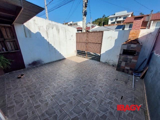 Casa 2 Quartos Bela Vista 48m²