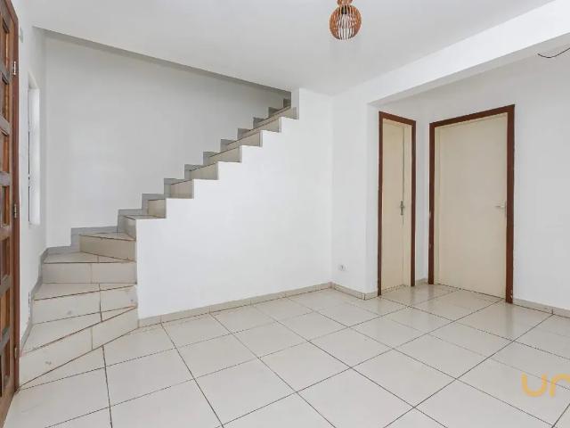 Casa 2 Quartos Boqueirão 61m²