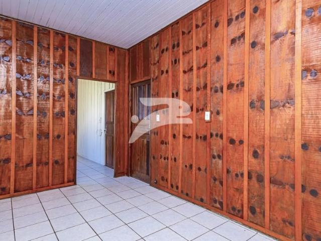 Casa 2 Quartos Capao Raso 50m²