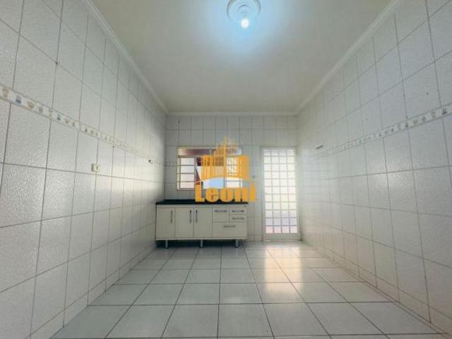 Casa 2 quartos com área gourmet com terreno de 250 m2
