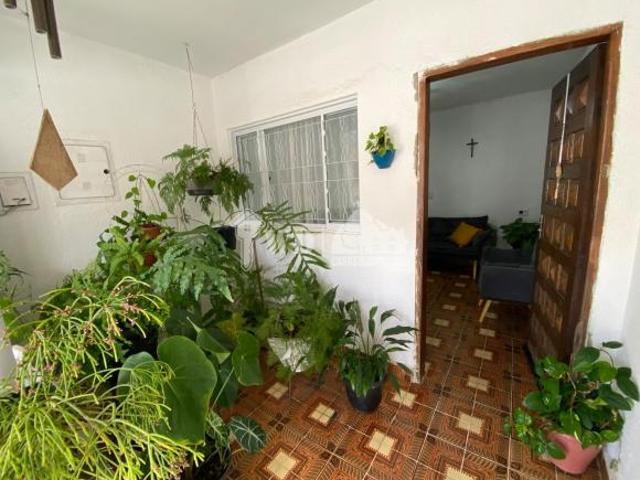 Casa 2 quartos com edícula