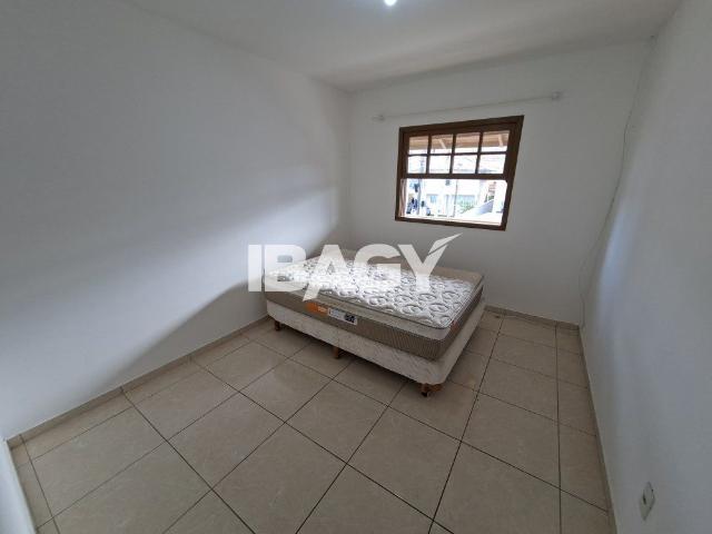 Casa 2 Quartos Ingleses Do Rio Vermelho 63m²
