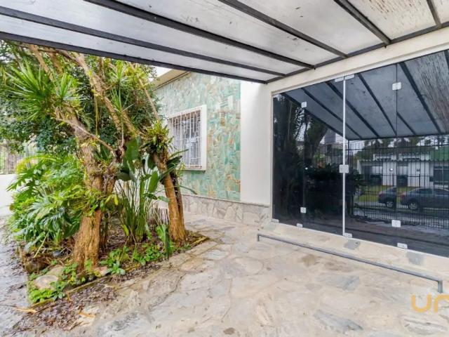 Casa 2 Quartos Mercês 93m²