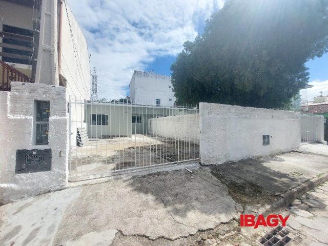 Casa 2 Quartos Nossa Senhora Do Rosário 57m²