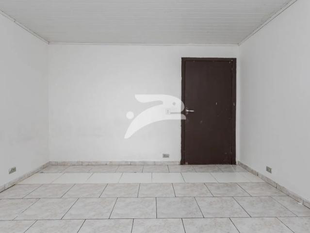 Casa 2 Quartos Novo Mundo 75m²