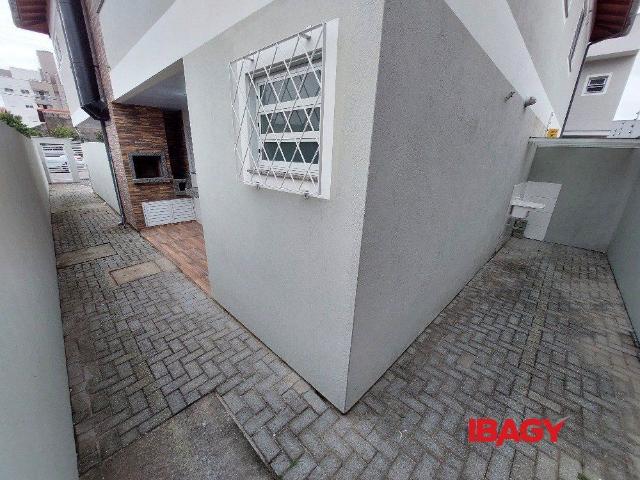 Casa 2 Quartos Ponte Do Imaruim 78m²