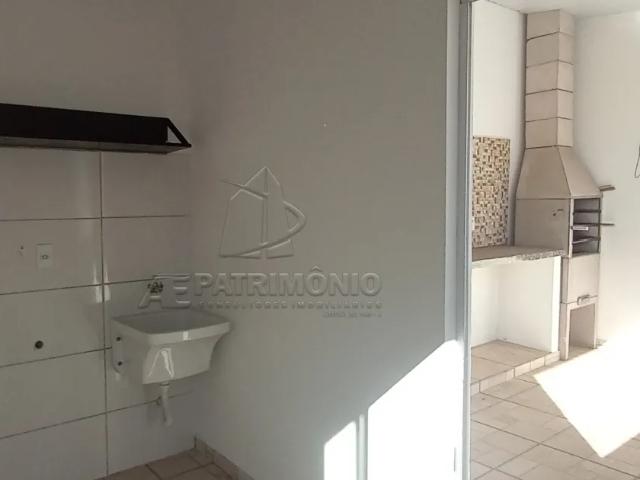 Casa 2 Quartos sendo 1 Suíte Jardim Wanel Ville V 112m²