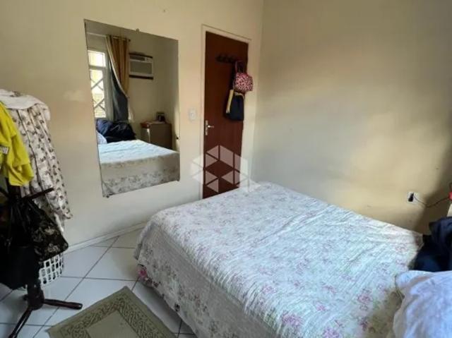 Casa 2 quartos/dormitórios no bairro madri em palhoça /sc