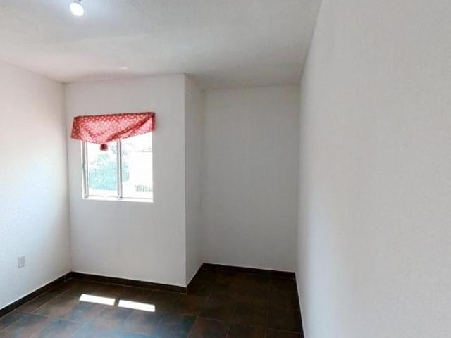 Casa 2 Recámaras en Villa del Real Tecámac