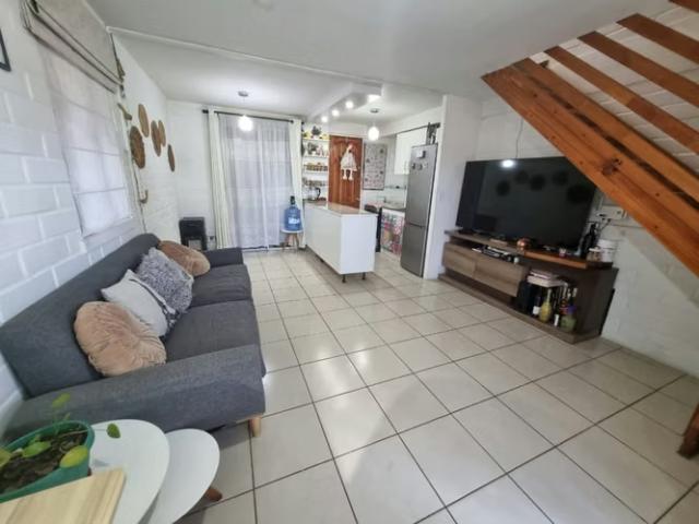 Casa 2d+1b+2E impecable, en Peñaflor | 3 dormitorios por 86990. 00 en Peñaflor