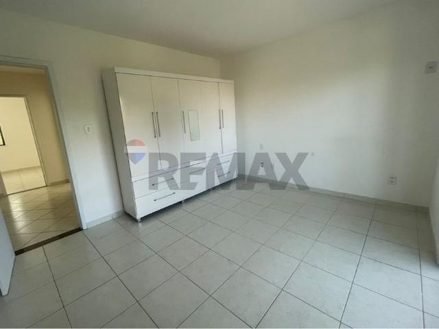 CASA 3/4 C0M SUÍTE + DEPENDÊNCIA