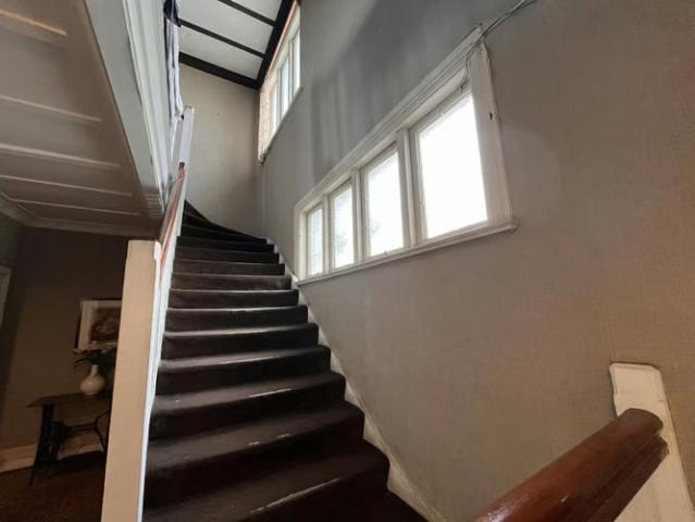 Casa 371 m2 útiles, 5 dormitorios, Agua Santa | 5 dormitorios por 8850.00 en Valparaíso