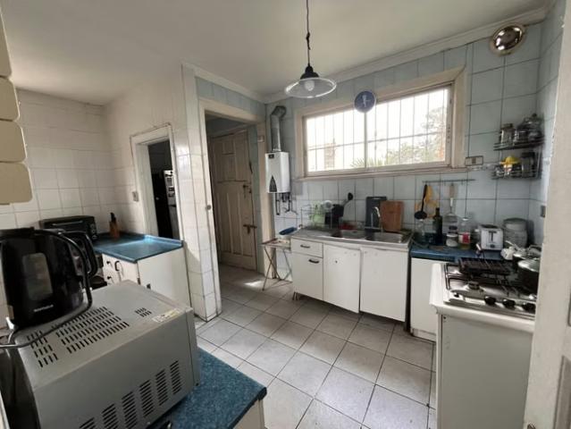 Casa 371 m2 útiles, 5 dormitorios, Agua Santa | 5 dormitorios por 8850.00 en Valparaíso