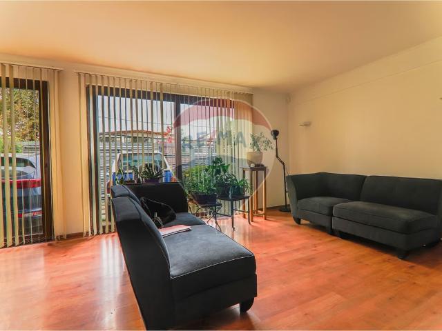 Casa 382 mts2/170 mts2 en latadia/a. Vespucio. 3 dormitorios por 16500.00 en Las Condes