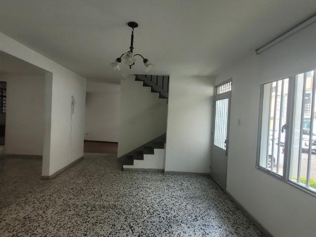 CASA 31 #5 21, San Simón Parte Alta, Ibagué