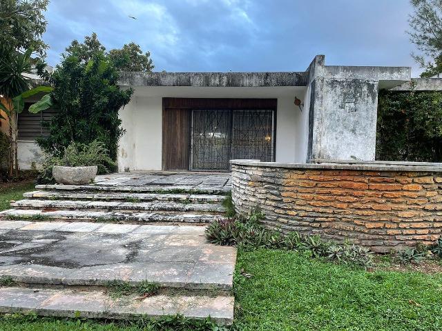 CASA 32 EN RENTA EN BUENAVISTA, MÉRIDA