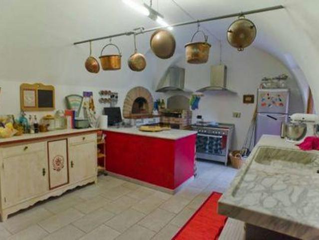Casa 3 camere da letto, Calice al Cornoviglio Liguria ES105509805