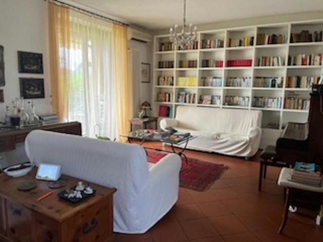 Casa 3 camere da letto, Casciago Casciago 21020 ELS101343054