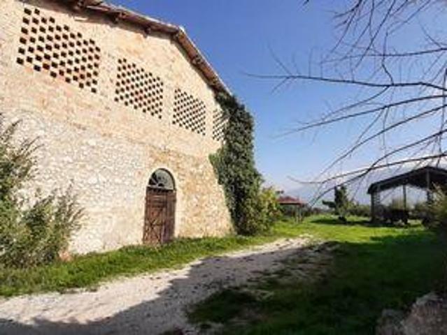 Casa 3 camere da letto, Castel Ritald Umbria 06044 DLS105866681