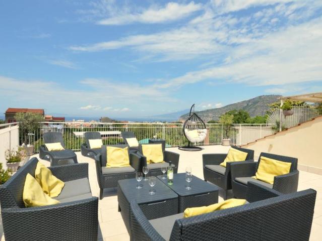Casa 3 camere da letto, Sant'Agnello Sant'Agnello 80065 DS93757454